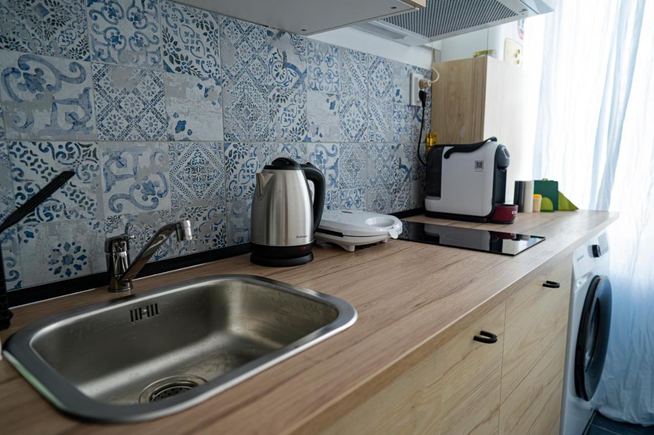 Old Town Jacuzzi Studio Boekarest Buitenkant foto